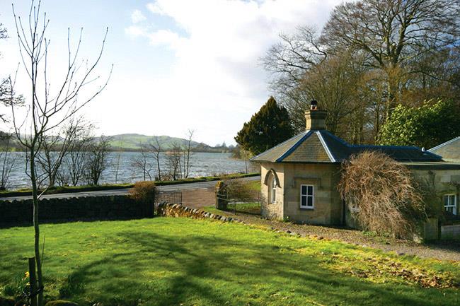 Inchrye Lodge, Lindores Loch