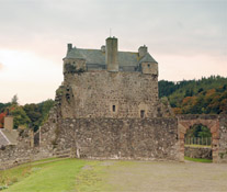 Neidpath Castle